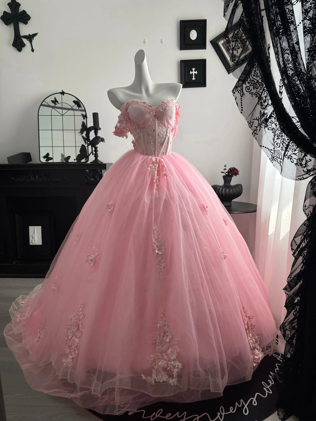 Off The Shoulder Pink Tulle Prom Dress Sweet 16 Quinceanera Dresses  J10600