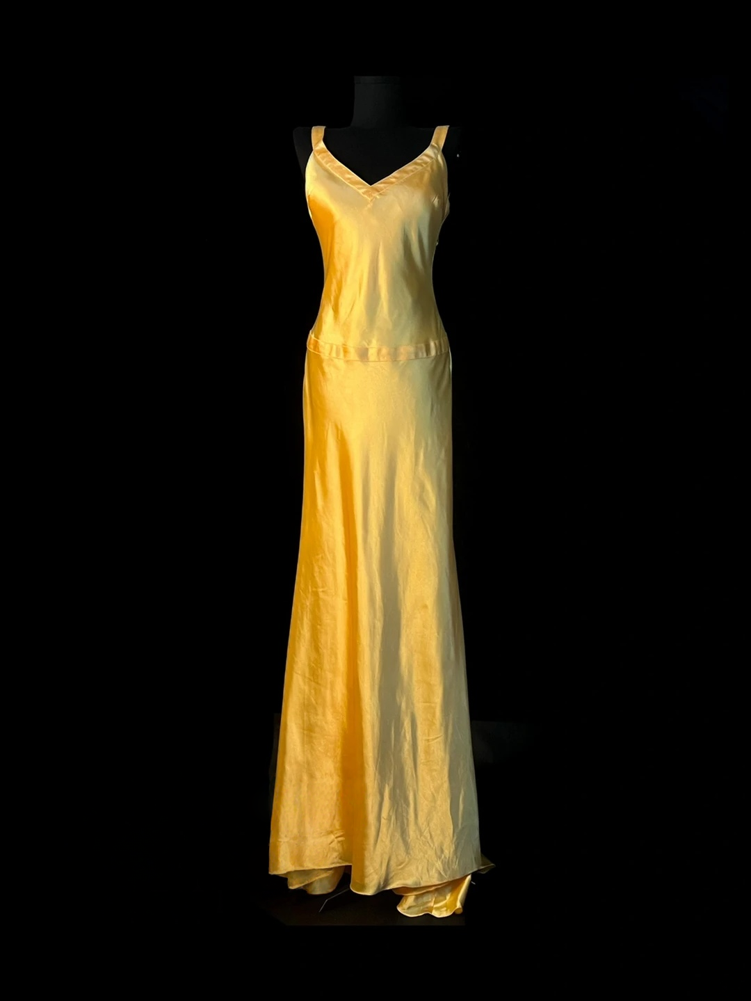 Robe de bal bustier violette en satin avec appliques, robe de soirée formelle J9413