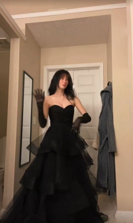 Strapless Black A Line Long Prom Dress Layered Tulle Evening Gown 2242