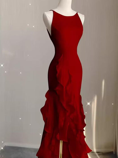 Robe de bal longue élégante à volants style sirène bordeaux J2945