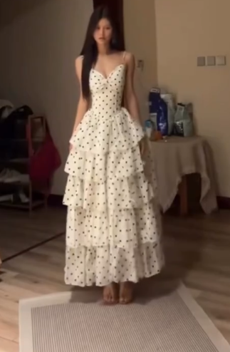 Trägerloses silbernes Vintage-Abendkleid, A-Linie, Geburtstagskleid J9370