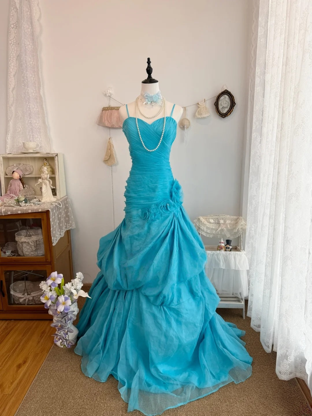 Spaghetti Strap Blue Retro Prom Dress Pleated Evening Gown  J10322