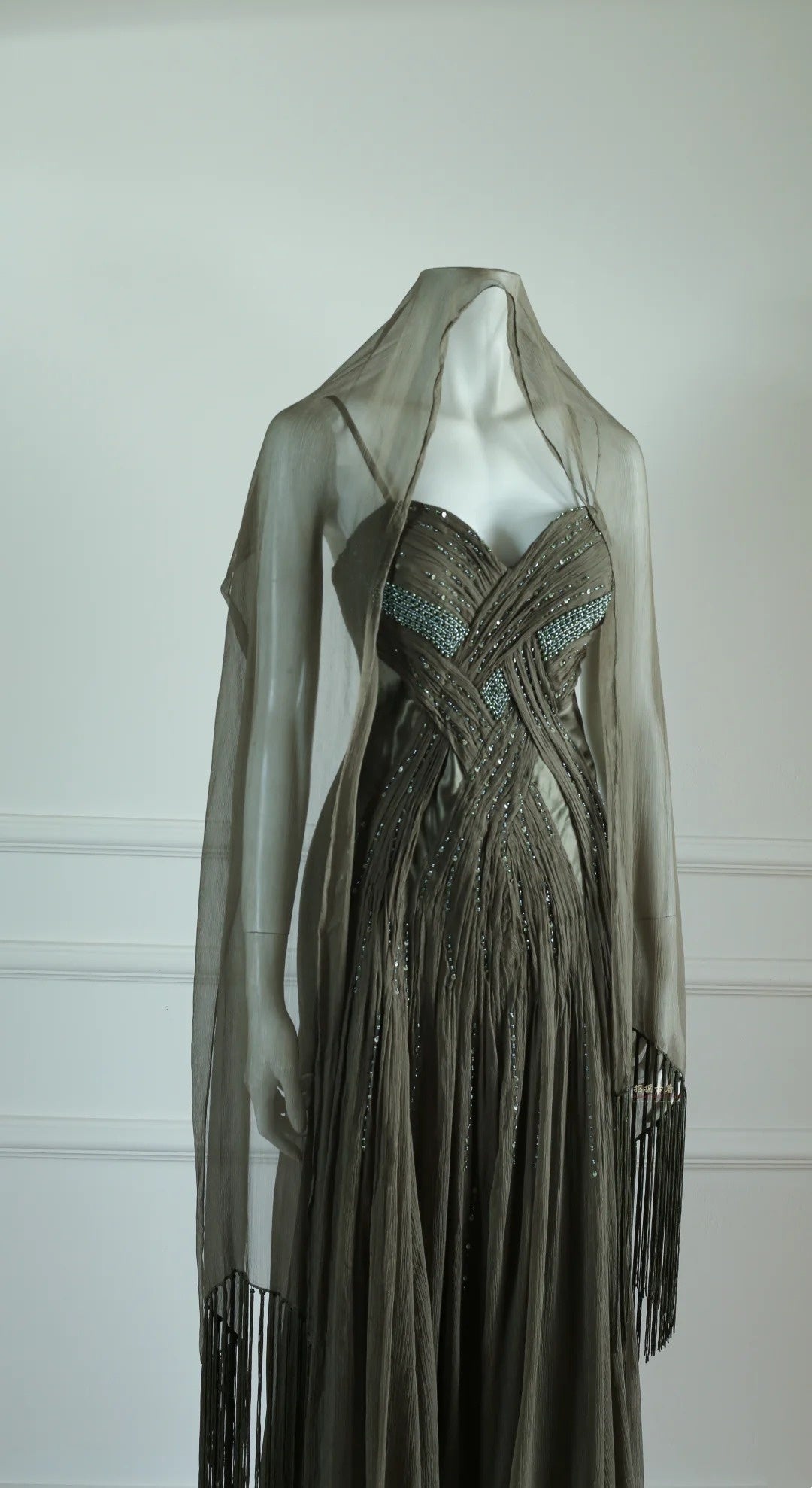 Spaghetti Strap Dark Green Prom Dress Beaded Retro Evening Dress J10404
