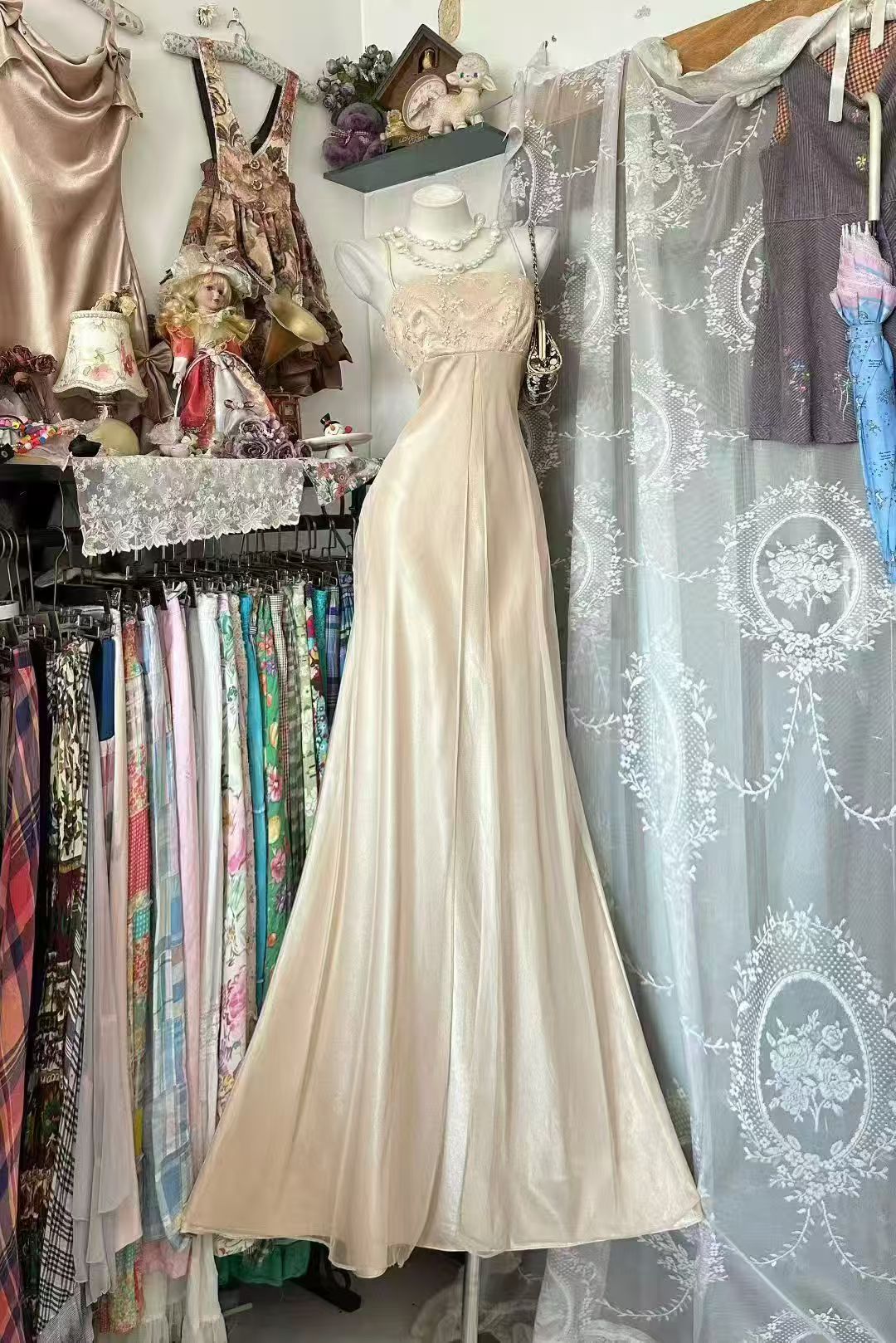 Spaghetti Strap Light Champagne Prom Dress Satin Evening Dress  J9546