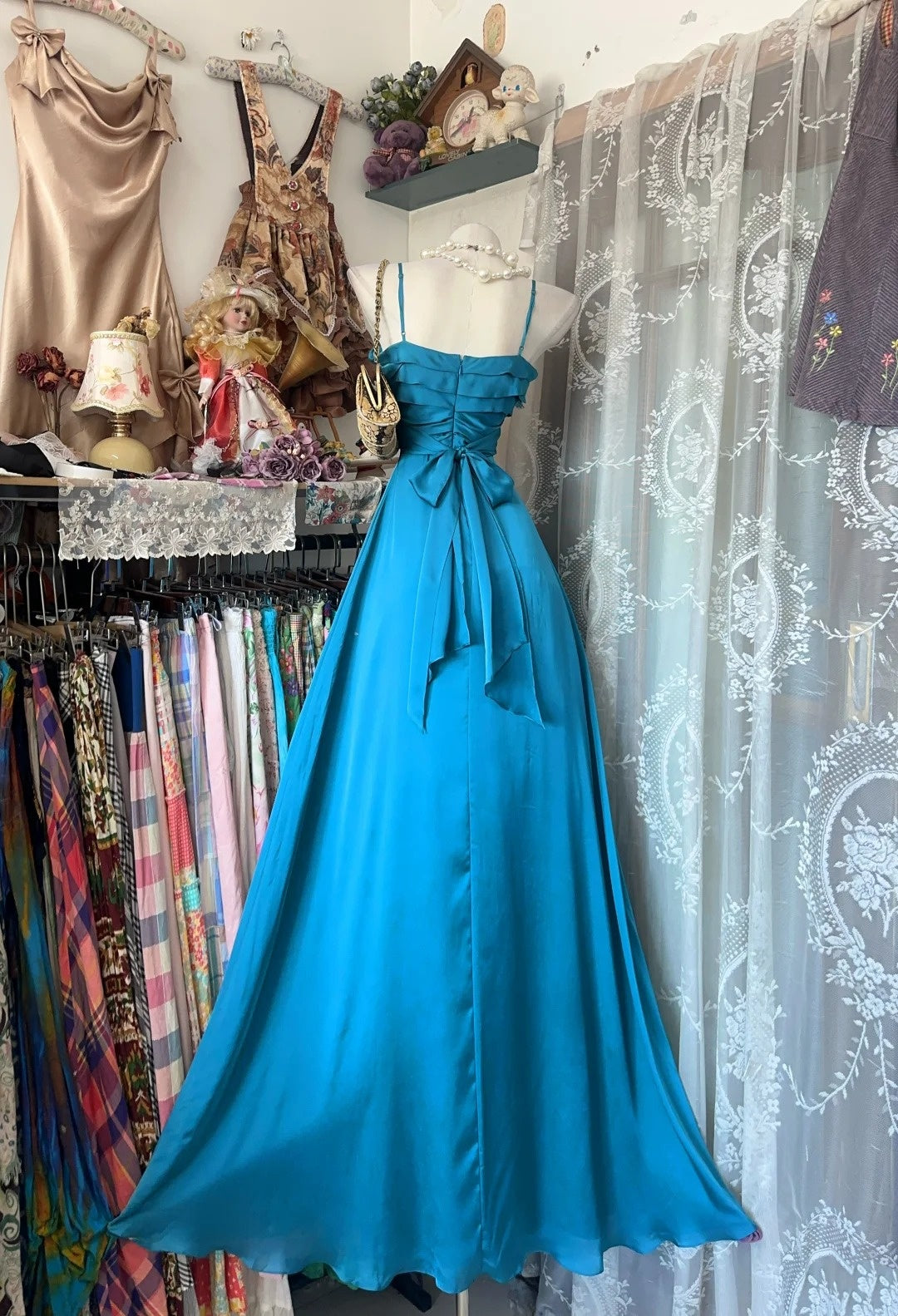 Trägerloses silbernes Vintage-Abendkleid, A-Linie, Geburtstagskleid J9370