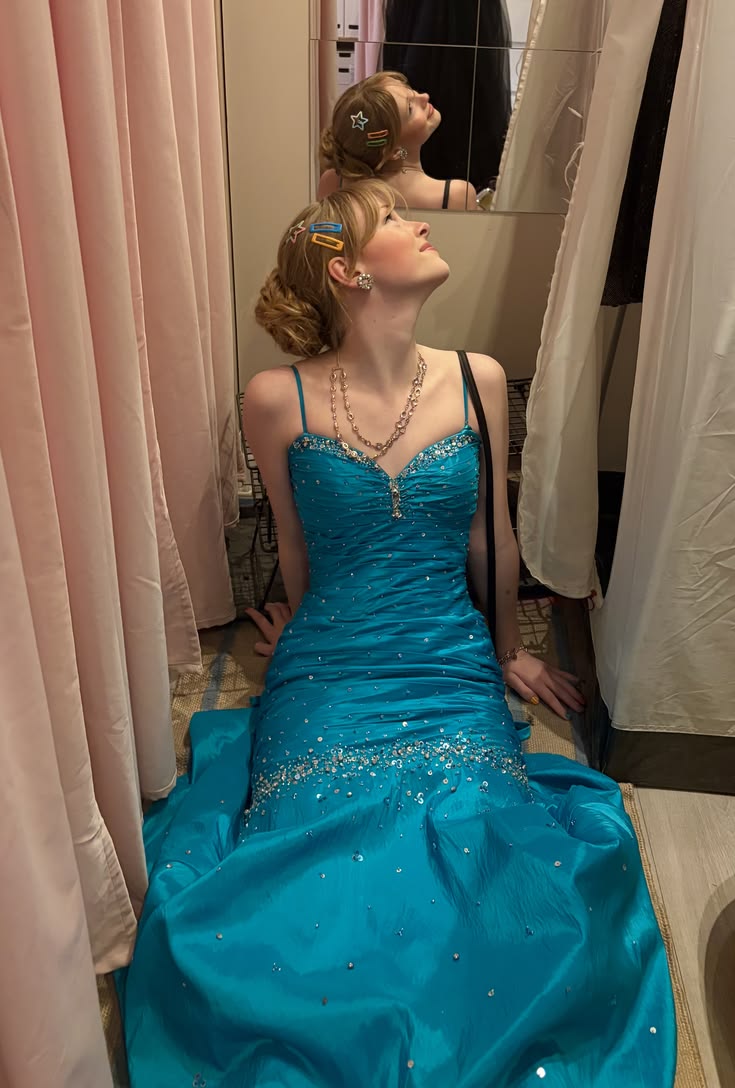 Trägerloses silbernes Vintage-Abendkleid, A-Linie, Geburtstagskleid J9370