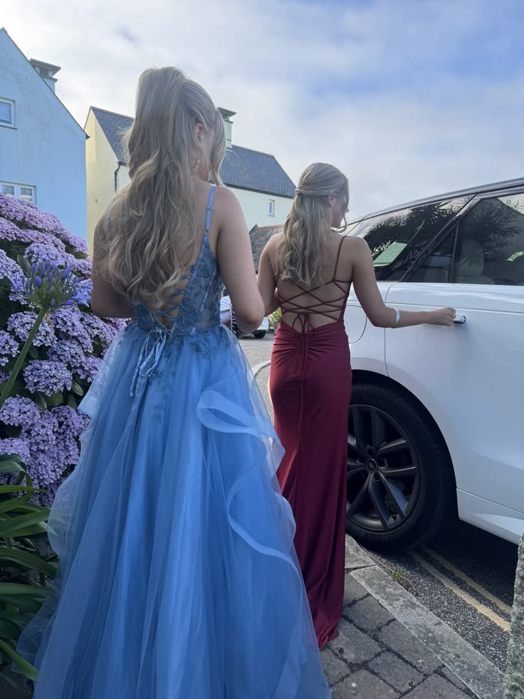 Spaghetti Straps Blue Ruffled Formal Prom Dress Appliqued Tulle Dress  J11928