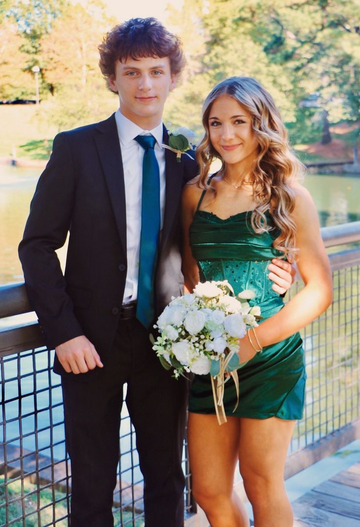 Trägerloses silbernes Vintage-Abendkleid, A-Linie, Geburtstagskleid J9370
