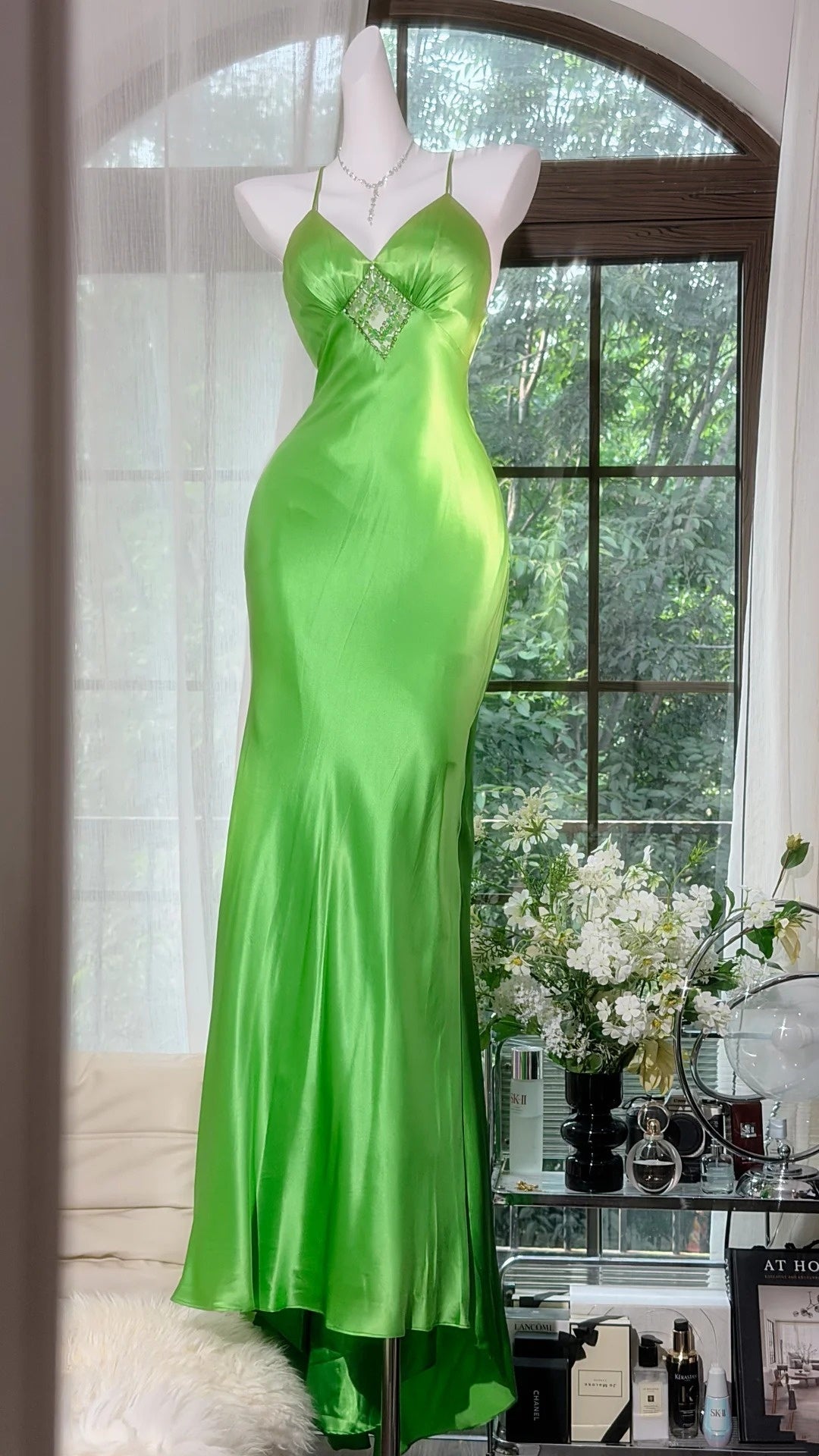 Robe de bal bustier violette en satin avec appliques, robe de soirée formelle J9413
