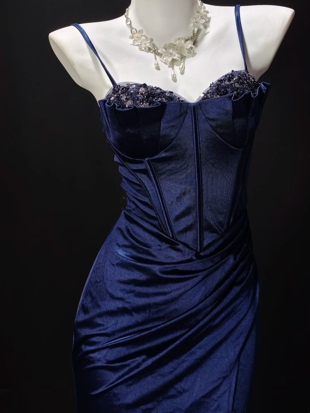Trägerloses silbernes Vintage-Abendkleid, A-Linie, Geburtstagskleid J9370