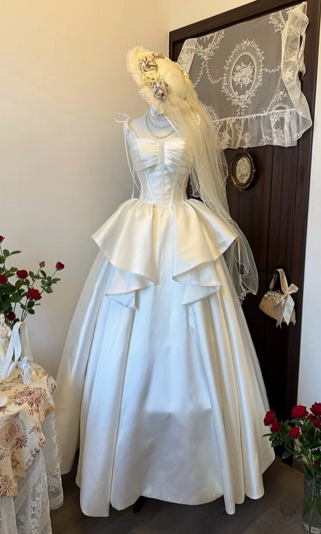 Spaghetti Straps White Satin Retro Wedding Dress For Bride  J11725