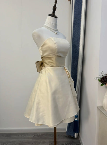 Trägerloses silbernes Vintage-Abendkleid, A-Linie, Geburtstagskleid J9370