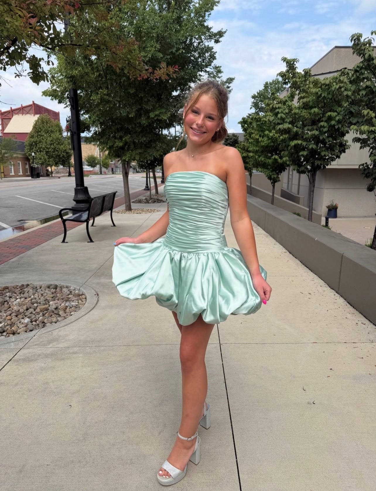 Trägerloses silbernes Vintage-Abendkleid, A-Linie, Geburtstagskleid J9370