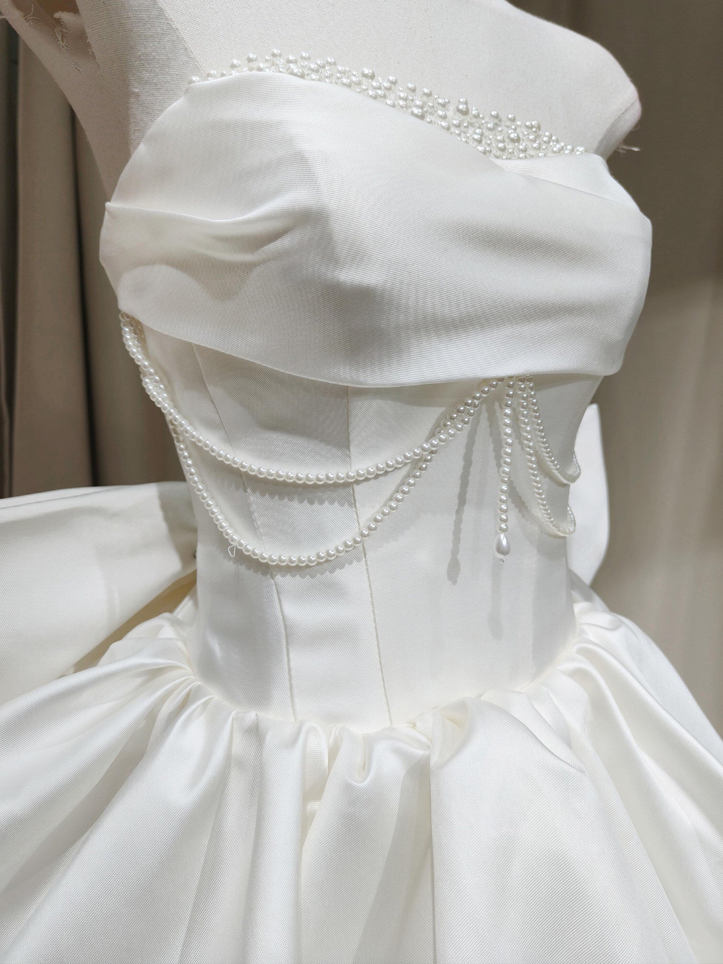 Robe de bal bustier violette en satin avec appliques, robe de soirée formelle J9413