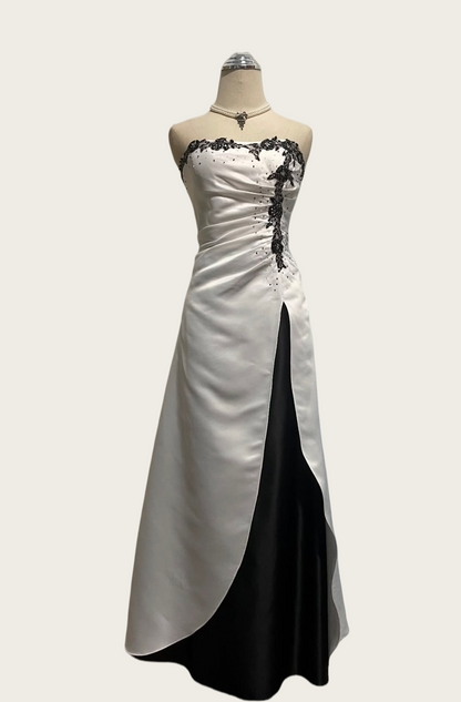 Strapless A Line White Retro Prom Dress With Appliques  J10420