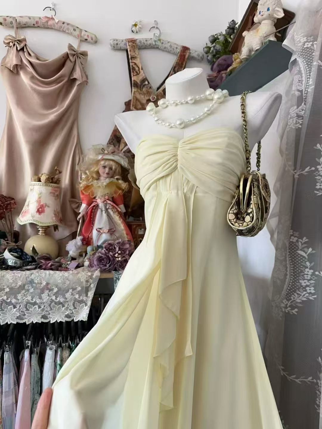 Trägerloses silbernes Vintage-Abendkleid, A-Linie, Geburtstagskleid J9370