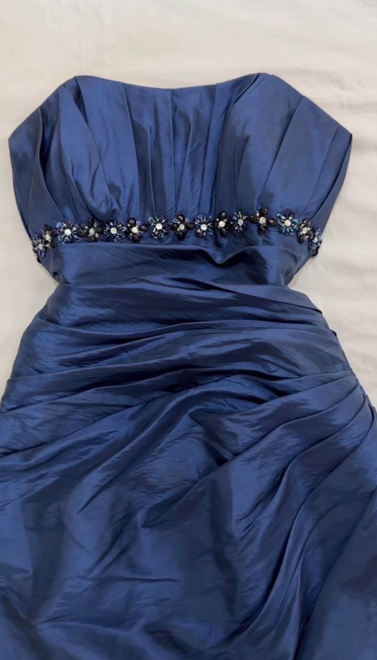 Trägerloses silbernes Vintage-Abendkleid, A-Linie, Geburtstagskleid J9370