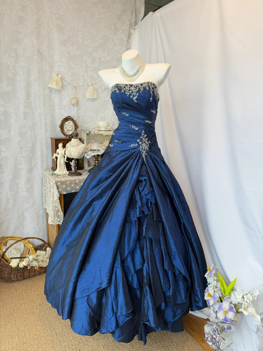 Trägerloses silbernes Vintage-Abendkleid, A-Linie, Geburtstagskleid J9370