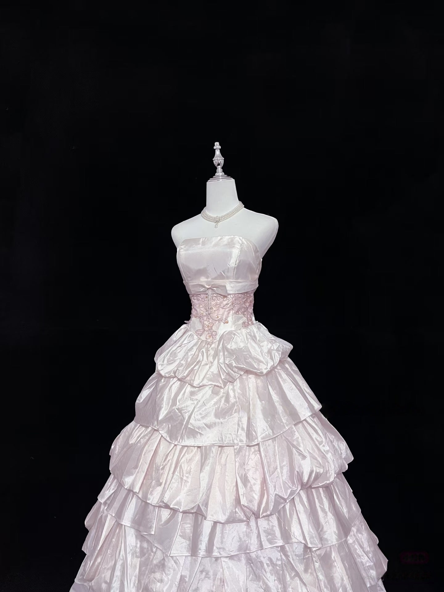 Trägerloses silbernes Vintage-Abendkleid, A-Linie, Geburtstagskleid J9370