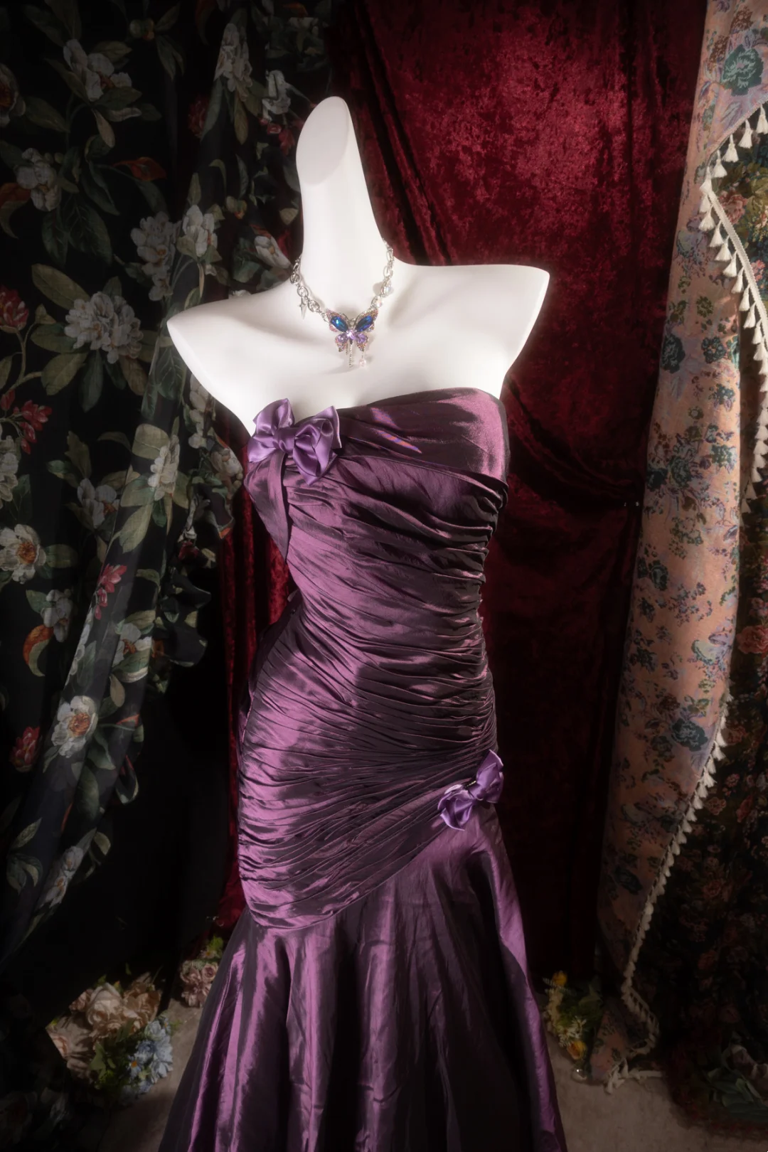 Strapless Purple Satin Prom Dress Retro Formal Evening Gown  J10117