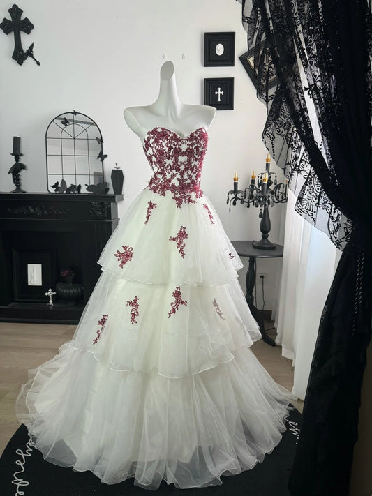Sweetheart A Line Layered Wedding Dress With Appliques  J10843