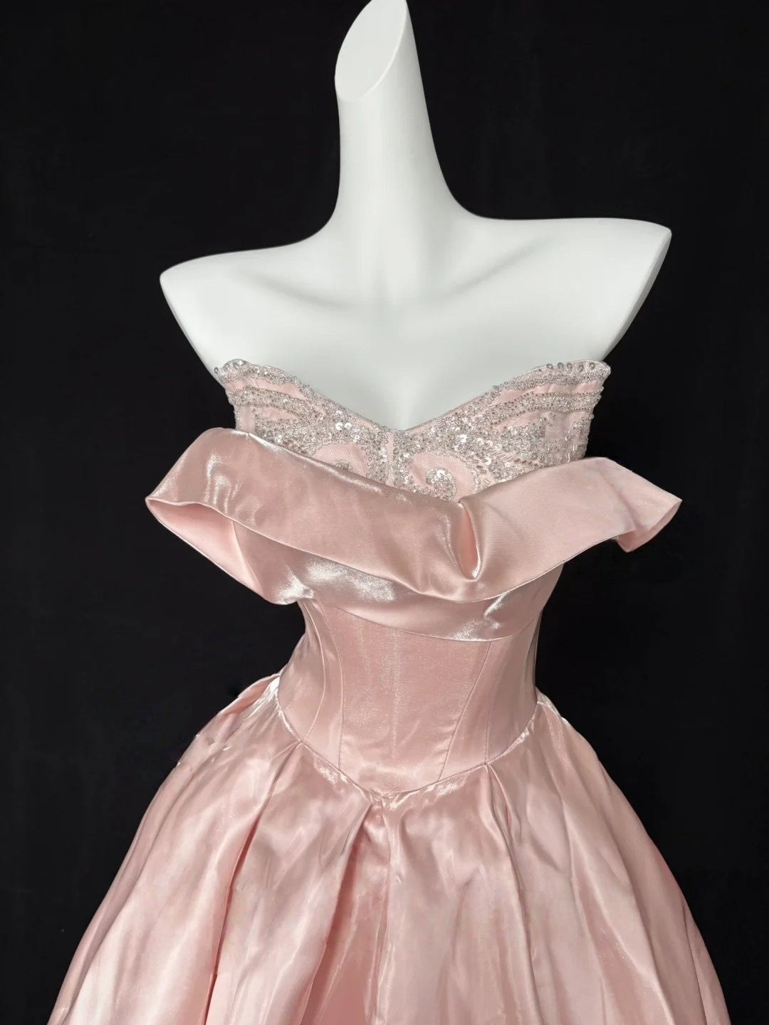 Trägerloses silbernes Vintage-Abendkleid, A-Linie, Geburtstagskleid J9370
