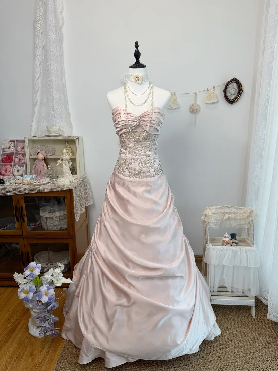 Trägerloses silbernes Vintage-Abendkleid, A-Linie, Geburtstagskleid J9370