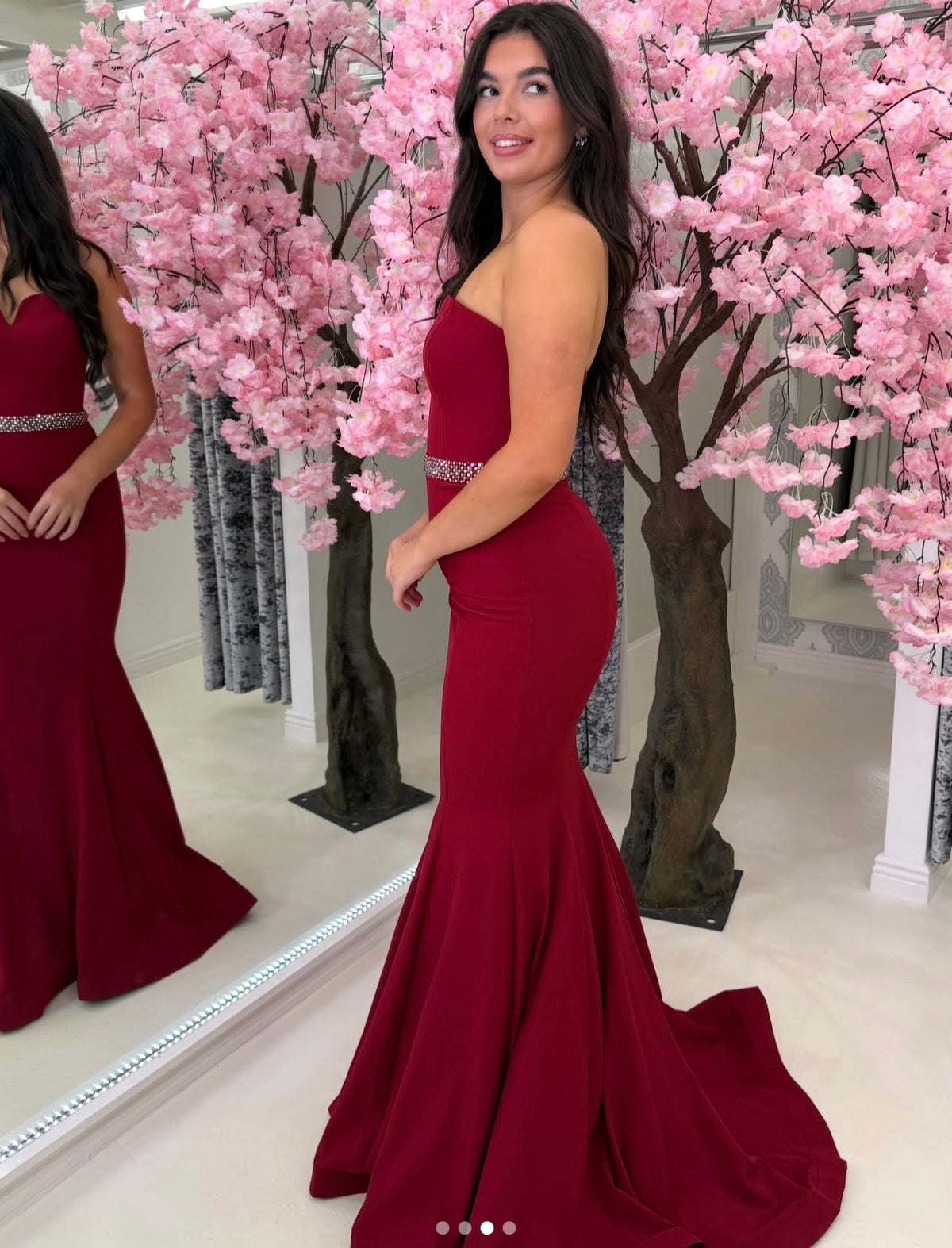 Robe de bal bustier violette en satin avec appliques, robe de soirée formelle J9413
