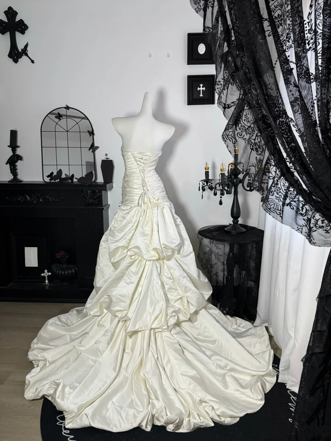 Sweetheart Ivory Satin Wedding Dress Retro Birthday Dress  J10841