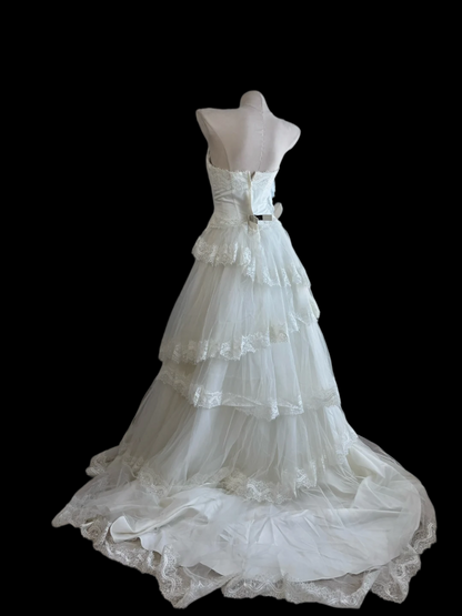 Robe de bal bustier violette en satin avec appliques, robe de soirée formelle J9413