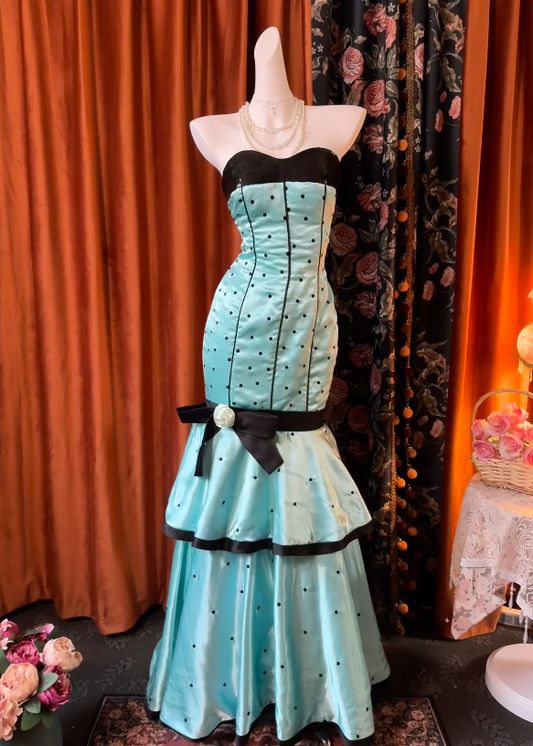 Robe de bal bustier violette en satin avec appliques, robe de soirée formelle J9413