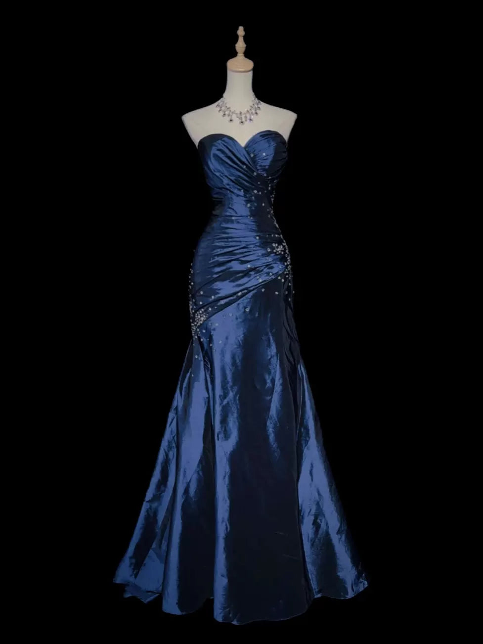 Robe de bal bustier violette en satin avec appliques, robe de soirée formelle J9413