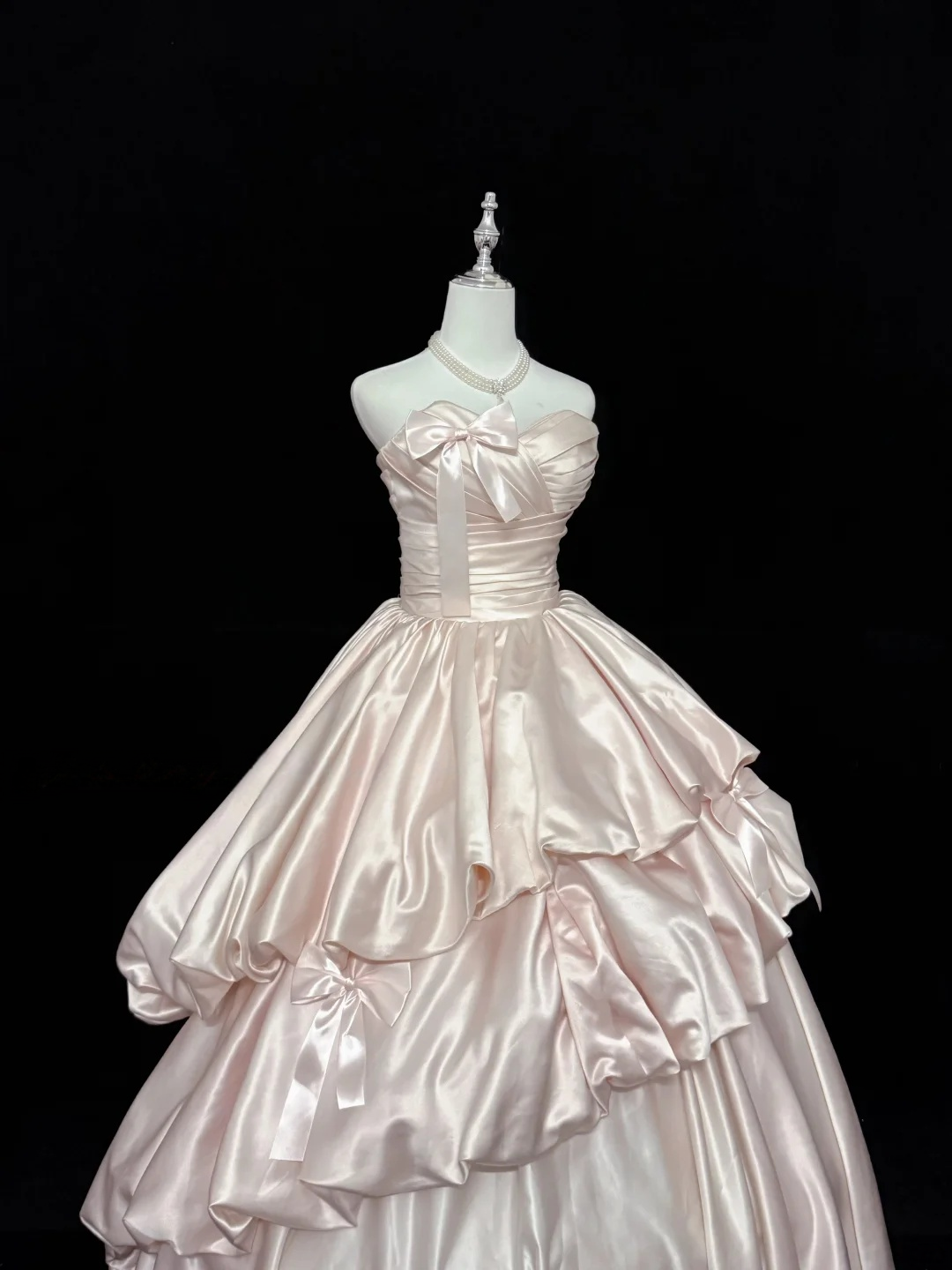 Trägerloses silbernes Vintage-Abendkleid, A-Linie, Geburtstagskleid J9370