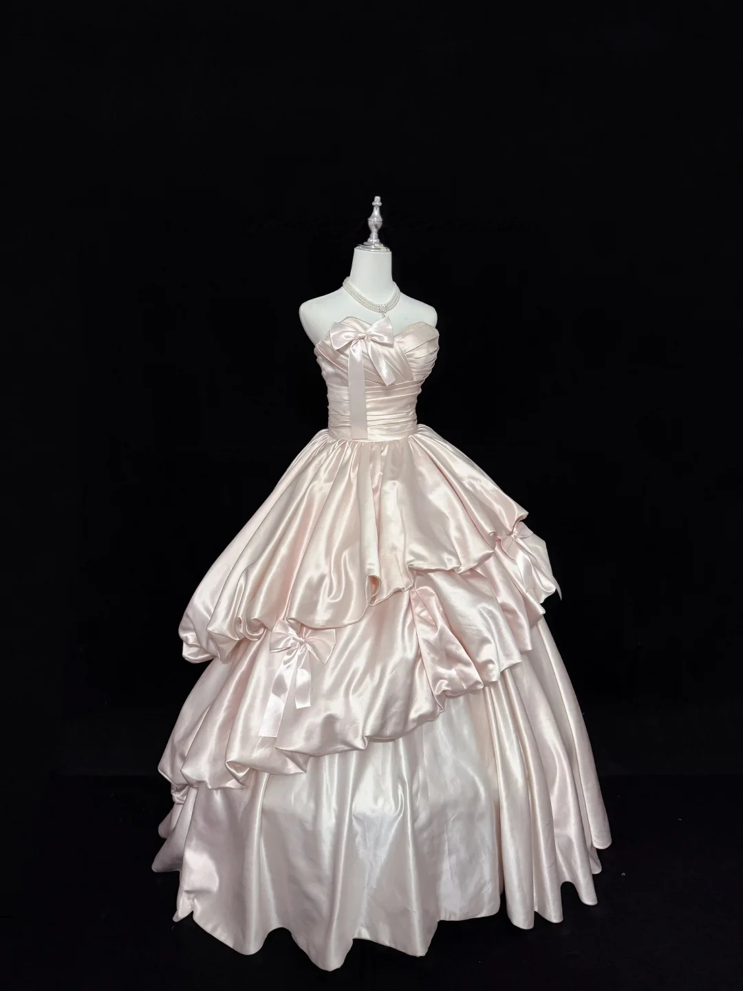 Trägerloses silbernes Vintage-Abendkleid, A-Linie, Geburtstagskleid J9370