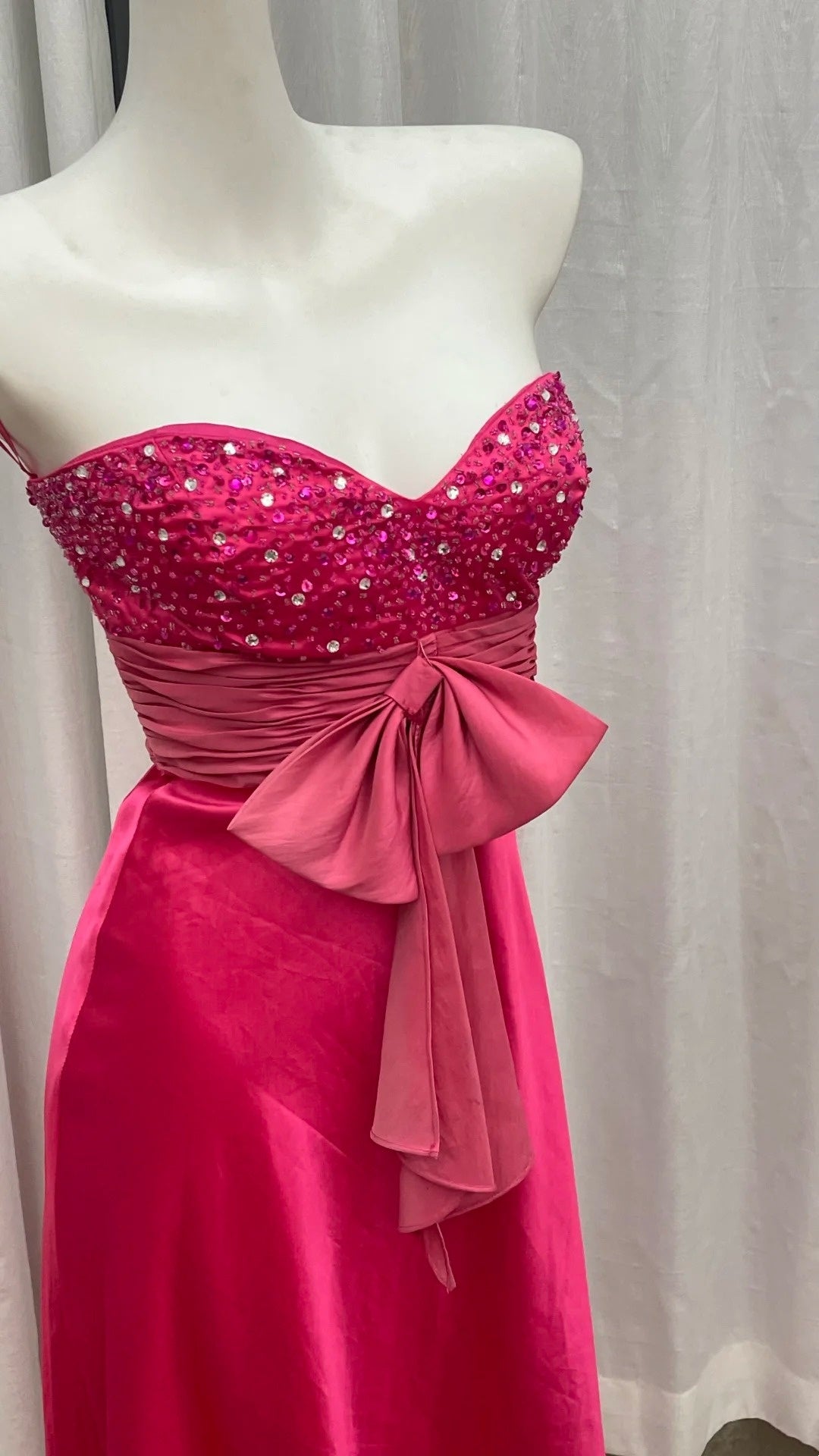 Robe de bal bustier violette en satin avec appliques, robe de soirée formelle J9413