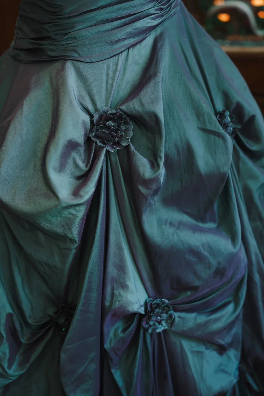 Trägerloses silbernes Vintage-Abendkleid, A-Linie, Geburtstagskleid J9370
