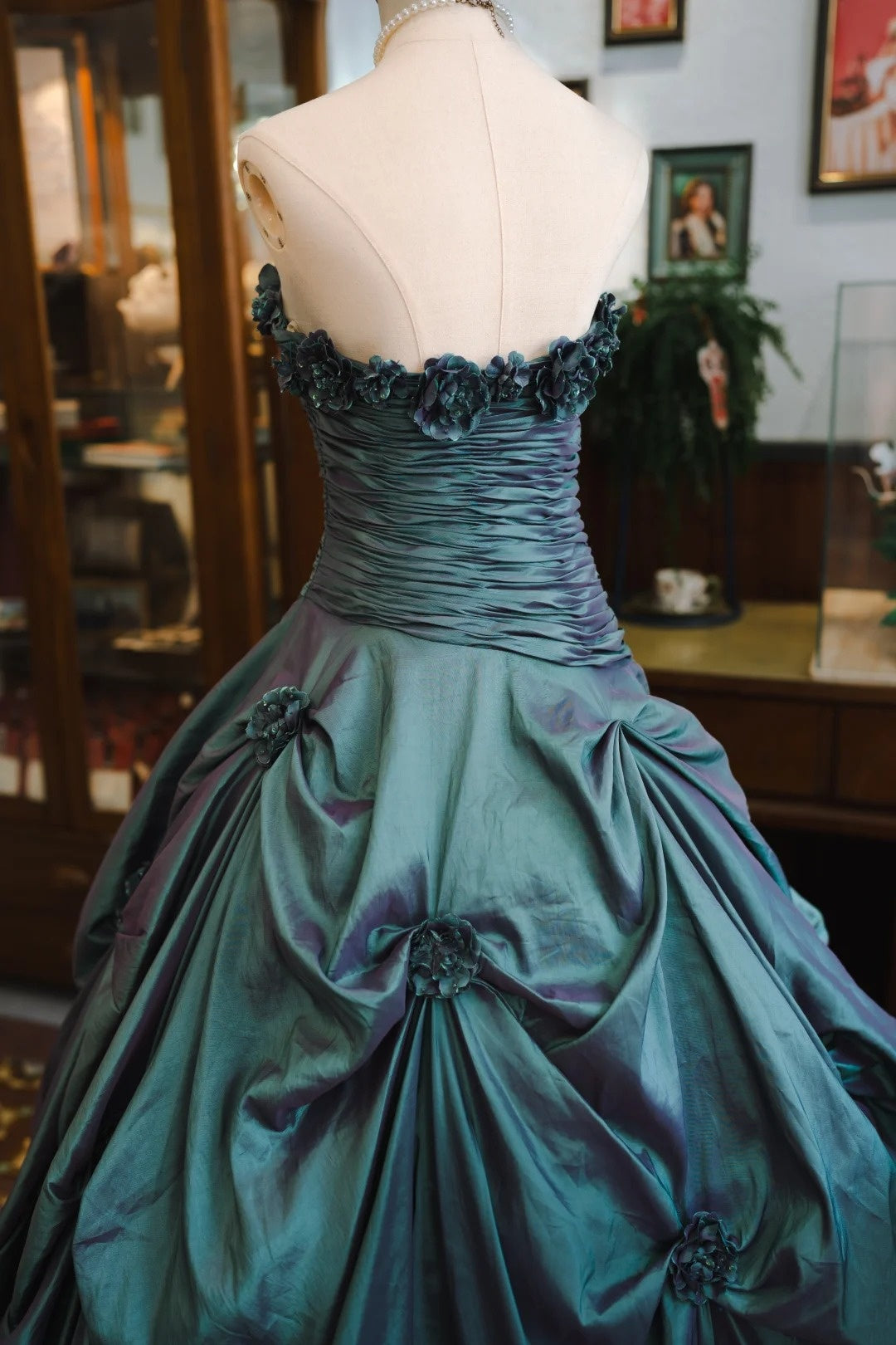 Trägerloses silbernes Vintage-Abendkleid, A-Linie, Geburtstagskleid J9370