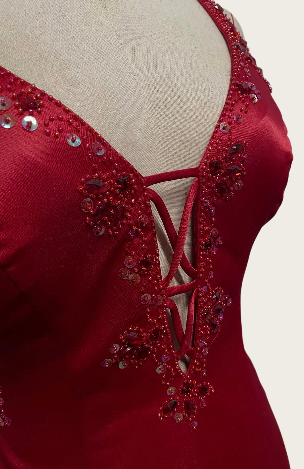 V Neck Burgundy Beaded Retro Prom Dress Backless Evening Dress  J10390