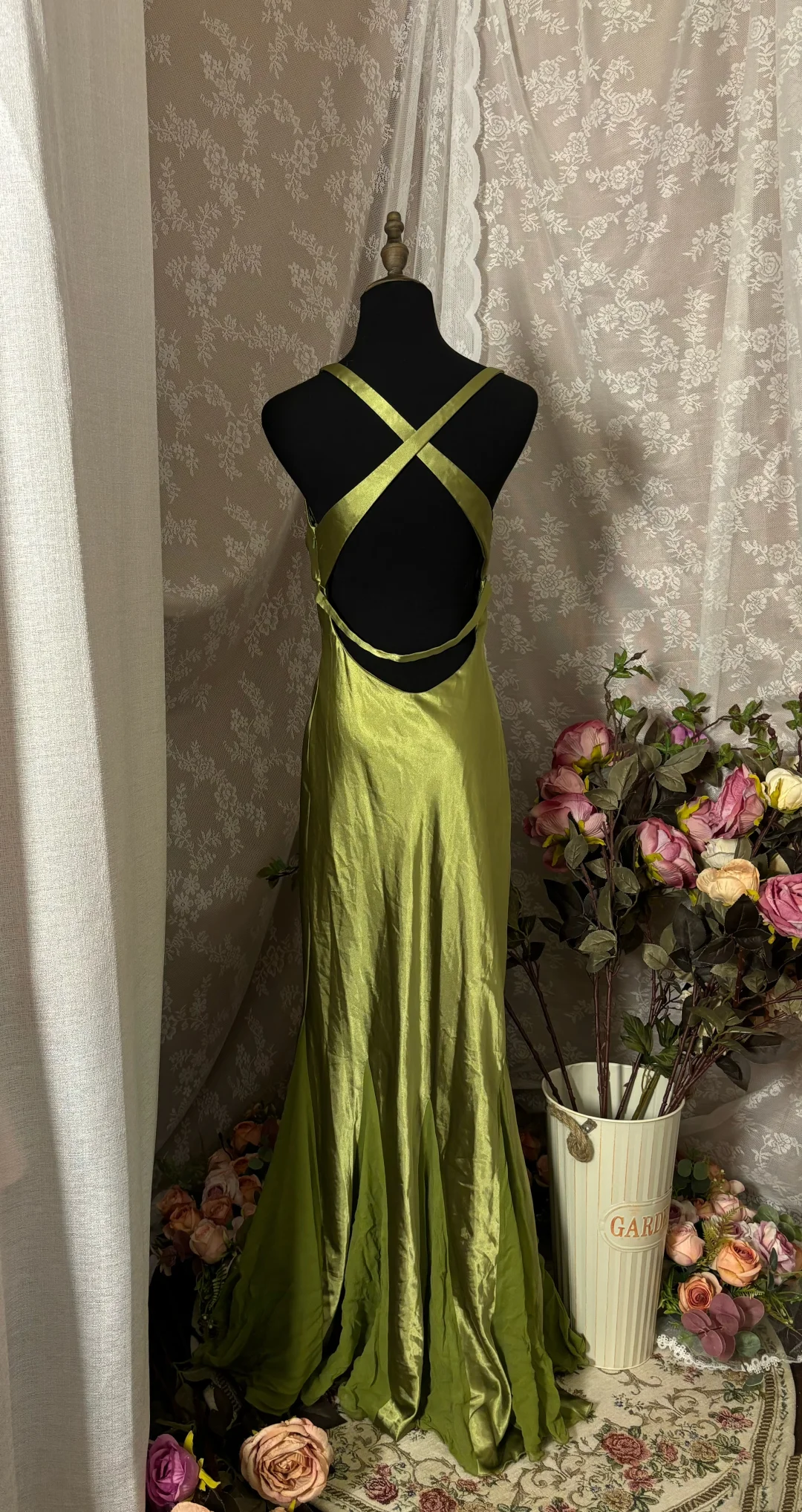 V Neck Green Satin Prom Dress Open Back Formal Evening Dress  J10001