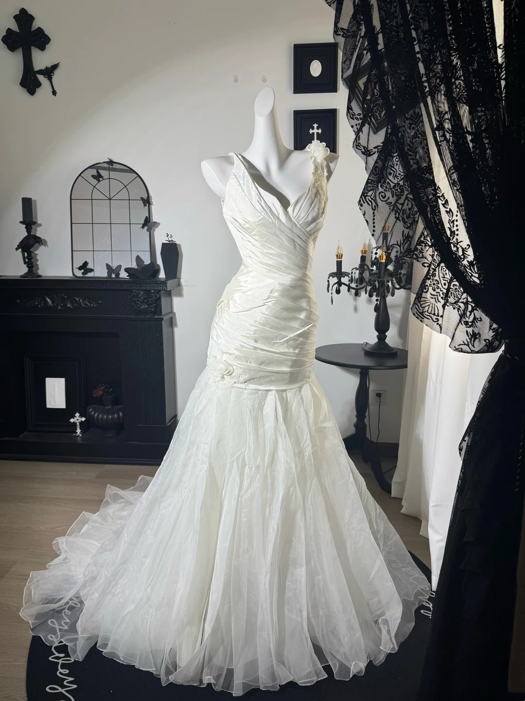 Robe de bal bustier violette en satin avec appliques, robe de soirée formelle J9413