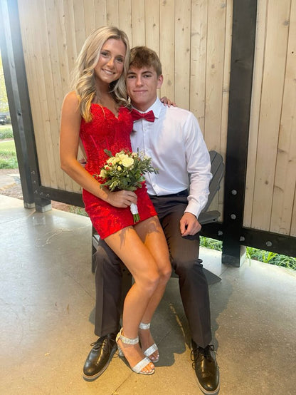 V Neck Red Sheath Homecoming Dress Short Appliques Party Dress  J10606