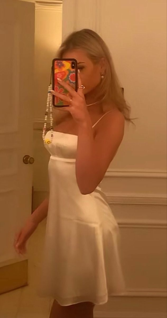 Robe de soirée blanche à bretelles spaghetti et coupe trapèze, mini robe d'été J7696