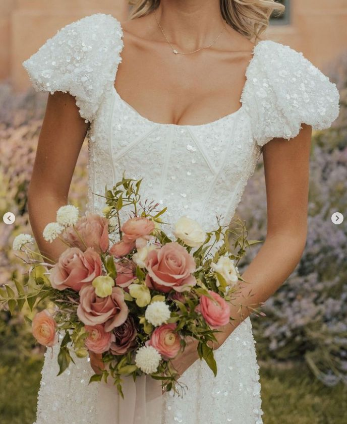 A Line White Sequin Wedding Dress Elegant Bridal Dress J8136