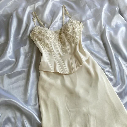Robe de bal longue beige à bretelles spaghetti et fleurs perlées, robe d'anniversaire J8261