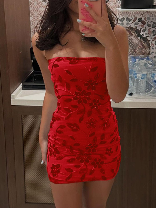 Rotes trägerloses, figurbetontes, kurzes Homecoming-Kleid mit Perlen und Blumenmuster J7689