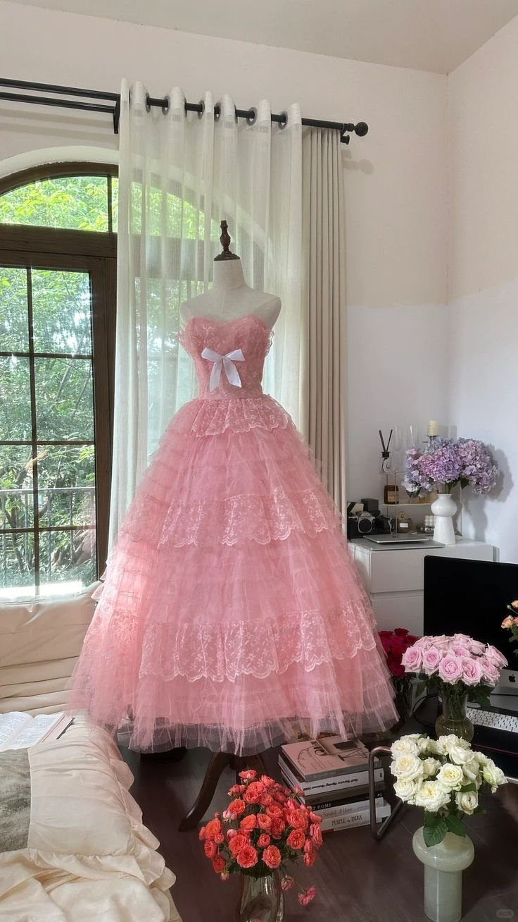 Robe de bal princesse trapèze rose en tulle à col en cœur J8203