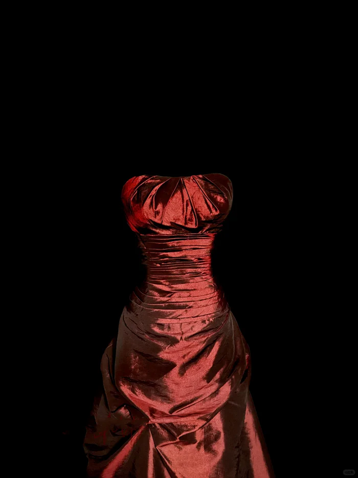 Robe de soirée fourreau noire sexy longue avec fente J8826