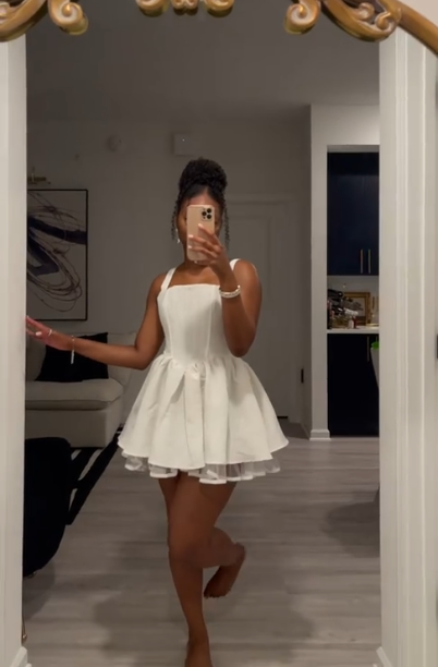 Robe d'anniversaire courte blanche coupe trapèze, tenue de soirée formelle J7678
