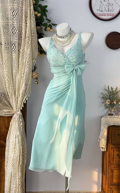 Perlenbesetztes A-Linien-Kurzballkleid aus Chiffon mit Heimkehrkleid J8412