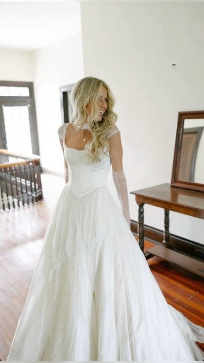 A Line White Wedding Dress Elegant Bridal Dress J8088